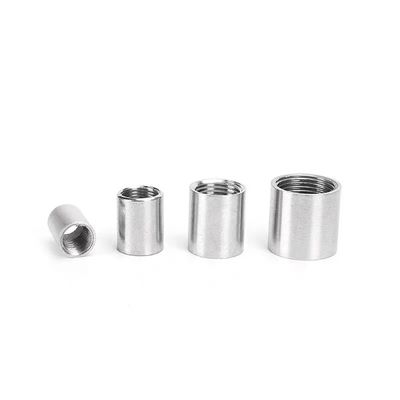 Silver Stainless Steel Pipe Fittings Full Thread Coupling for General in SS201/304/316
